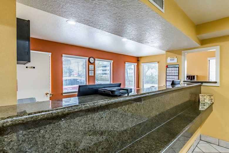 Hotel Econo Lodge Near Seaworld