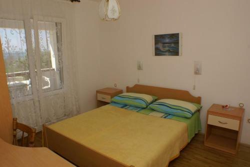 Apartment Povljana 230b
