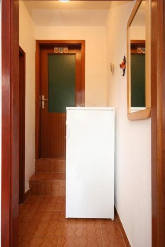 Apartments With A Parking Space Povljana (pag) - 226