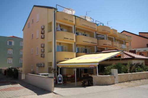 Apartamentos Studio Povljana 3316b