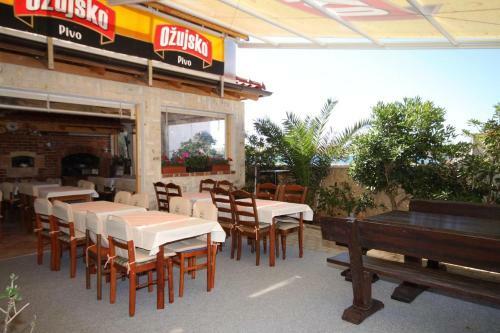Apartamentos Studio Povljana 3316b