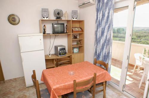 Apartment Povljana 229b