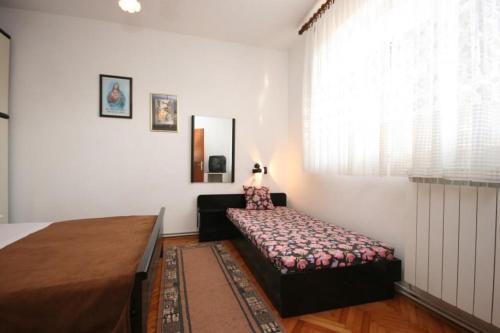 Apartment Povljana 226b