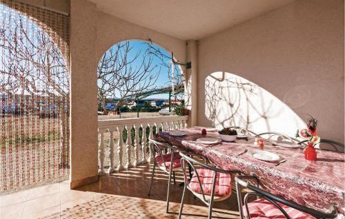 Apartment Povljana 02