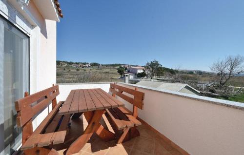 Apartments With A Parking Space Vlasici (pag) - 12766