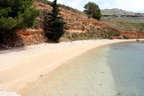 Apartments With A Parking Space Vlasici (pag) - 12766