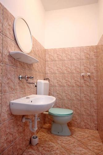 Apartments With A Parking Space Povljana (pag) - 9405