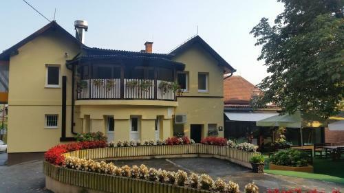 Hostal Guest House Grgin Dol