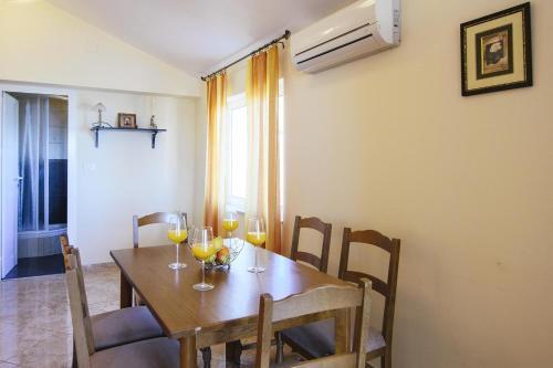 Apartment Preko 14985b