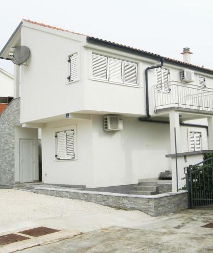 Apartments By The Sea Preko (ugljan) - 15669