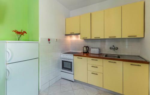Apartments Pimpinella