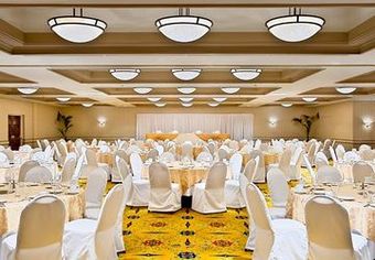 Hotel Rancho Santa Barbara Marriott