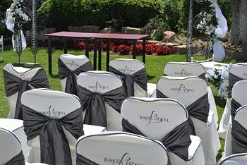 Brea's Hotel