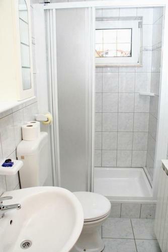 Apartment Primosten 3088b