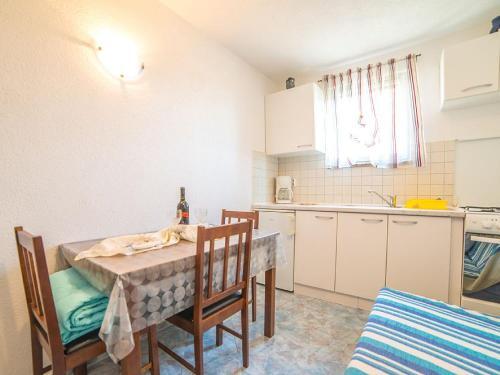 Apartment Danijela 1140