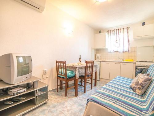 Apartment Danijela 1140