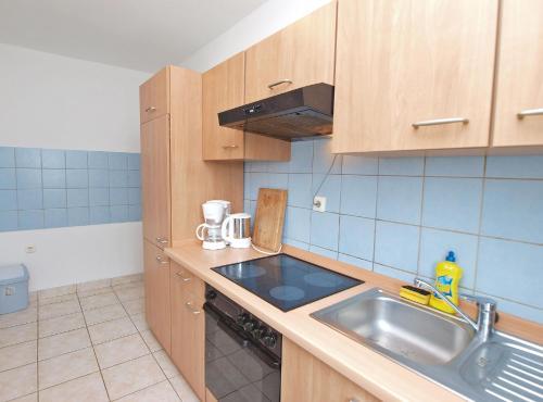 Apartments Jure 978