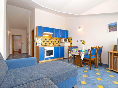 Apartments Kristina 1531
