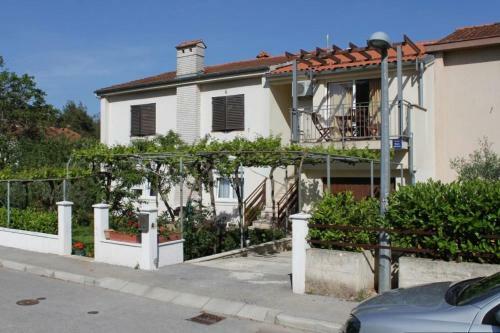 Apartments With A Parking Space Pula - 7646