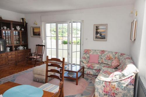 Apartments With A Parking Space Banjol (rab) - 5022
