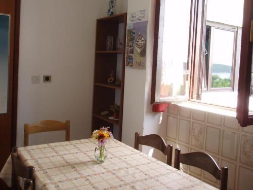 Apartments With A Parking Space Banjol (rab) - 16334