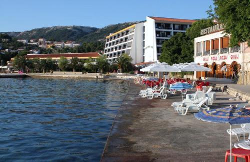 Apartment Banjol 5022e