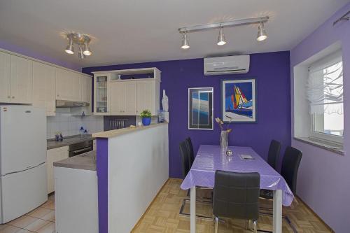 Apartments With A Parking Space Rabac (labin) - 12100