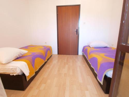 Apartments Katica 1078