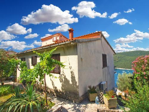 Apartments Katica 1078