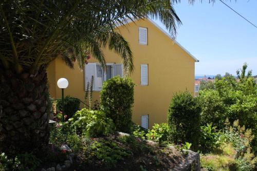 Apartment Banjol 5021a