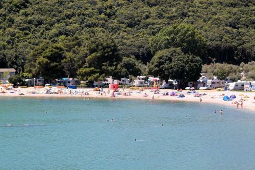 Hostal Twin Room Rabac 3016c