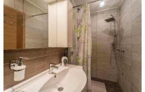 Two-bedroom Apartment In Rakovica