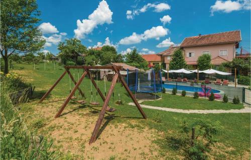 Two-bedroom Apartment In Rakovica