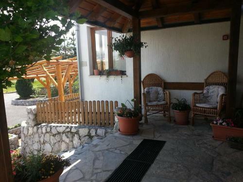 Hostal Triple Room Grabovac 12835b