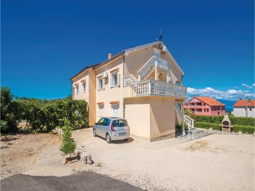 One-bedroom Apartment In Rasopasno