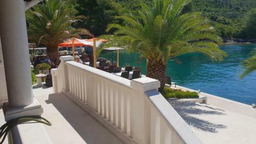 Hostal Triple Room Rava 15880d