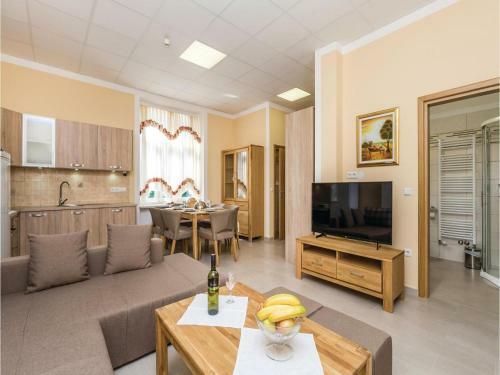 Two-bedroom Apartment In Ravna Gora