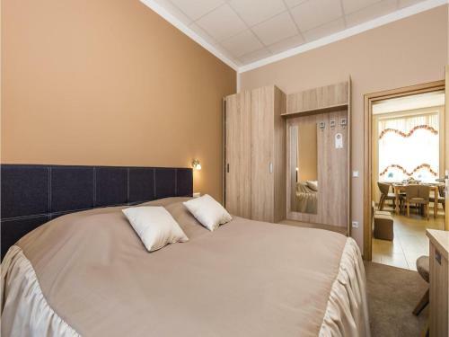 Two-bedroom Apartment In Ravna Gora