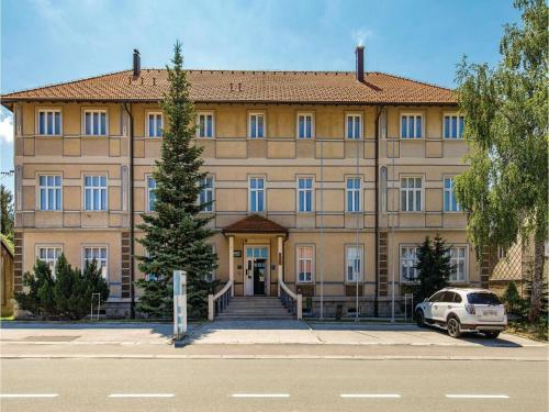 Two-bedroom Apartment In Ravna Gora
