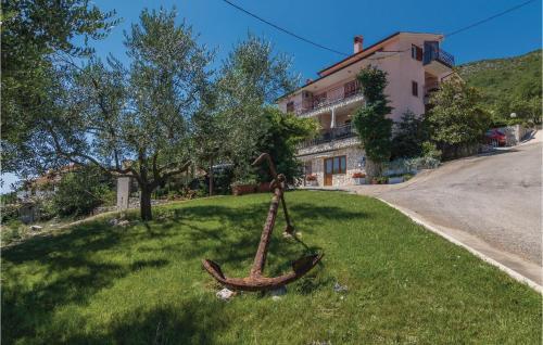 One-bedroom Apartment In Labin