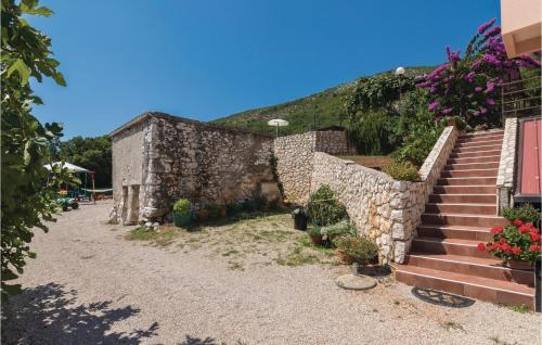 One-bedroom Apartment In Labin