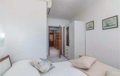 Two-bedroom Apartment In Labin