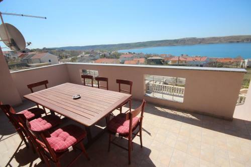Apartments Njaco