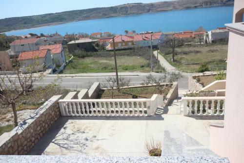 Apartments Njaco