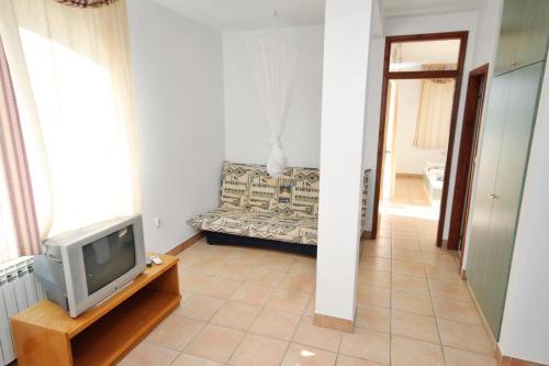 Apartment Rtina - Miletici 3257h