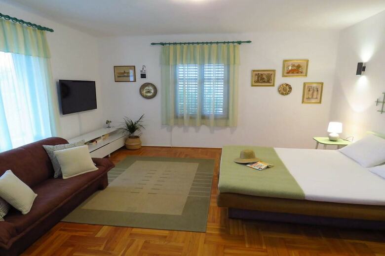 Apartamentos Holiday Home Diana
