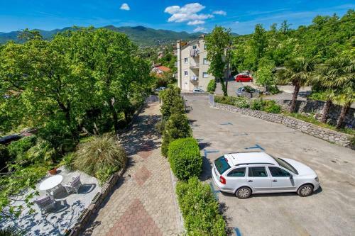 Apartment Rijeka 14294a