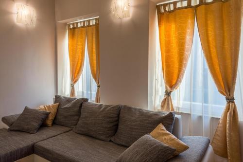 Apartments With Wifi Rijeka - 15901