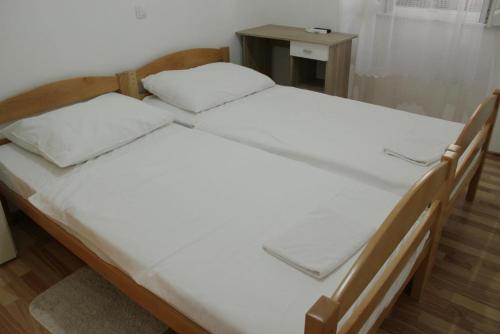 Apartments With Wifi Rijeka - 14061