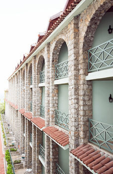 Hotel Marti La Perla